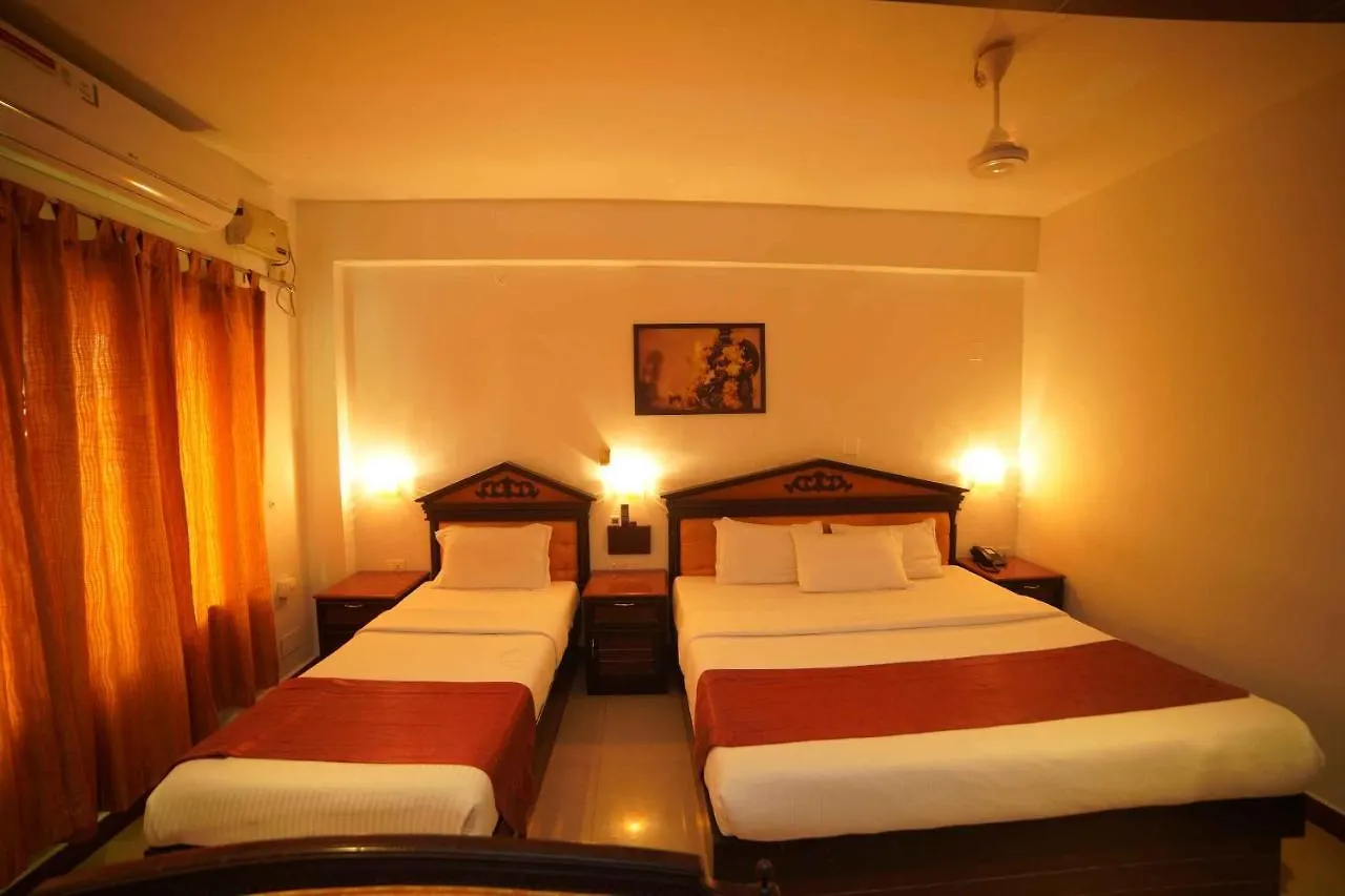 The Vyshakh Otel Guruvāyūr 3*,