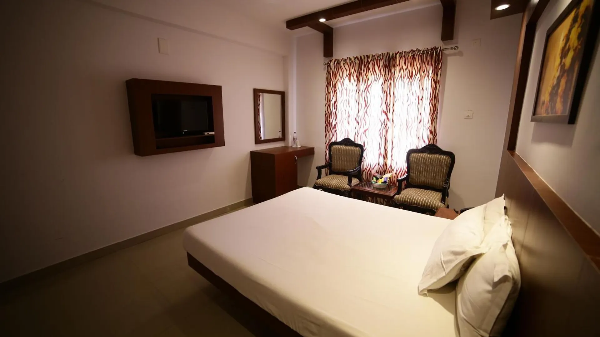 The Vyshakh Hotel Guruvayur