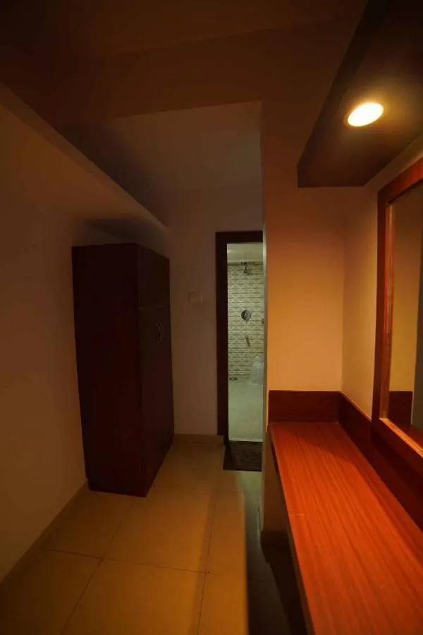The Vyshakh Hotel Guruvayur