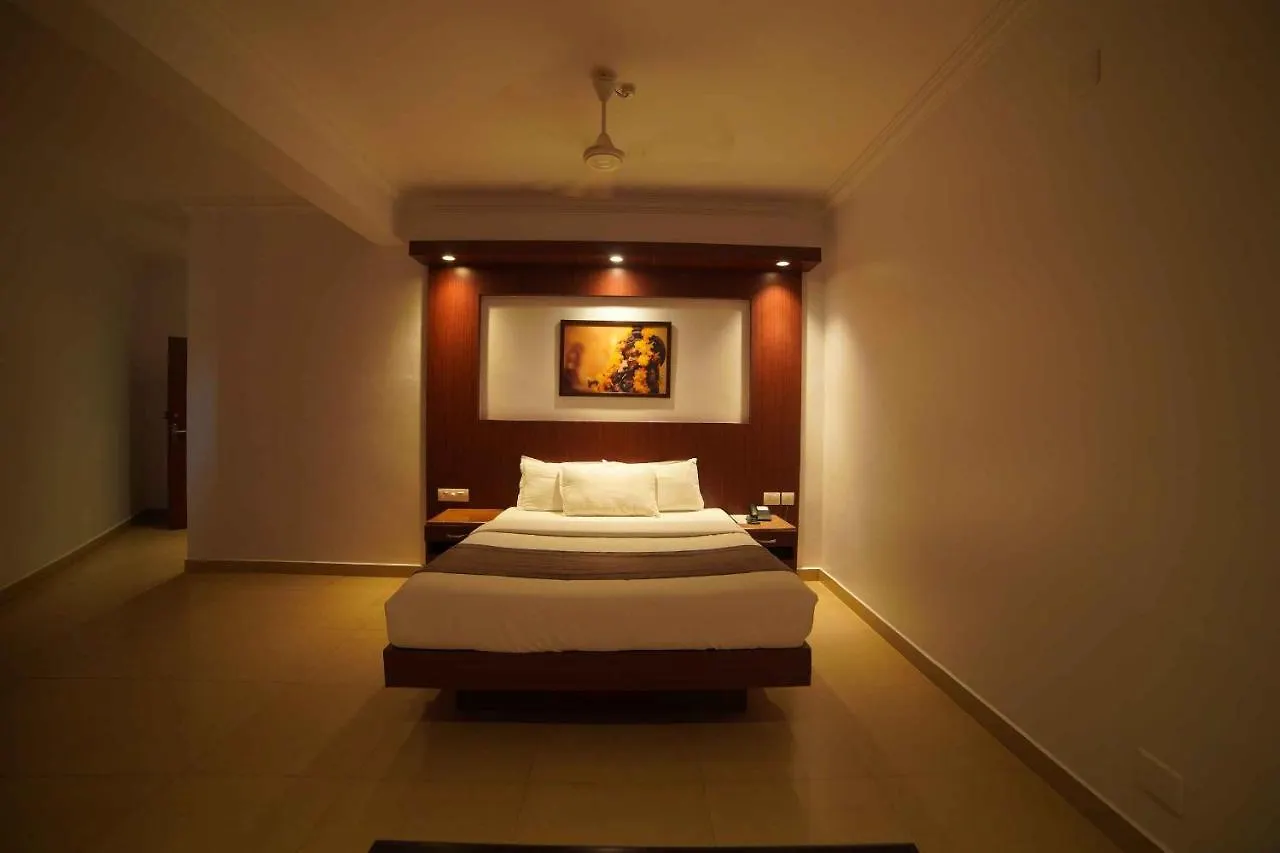 The Vyshakh Hotel Guruvayur